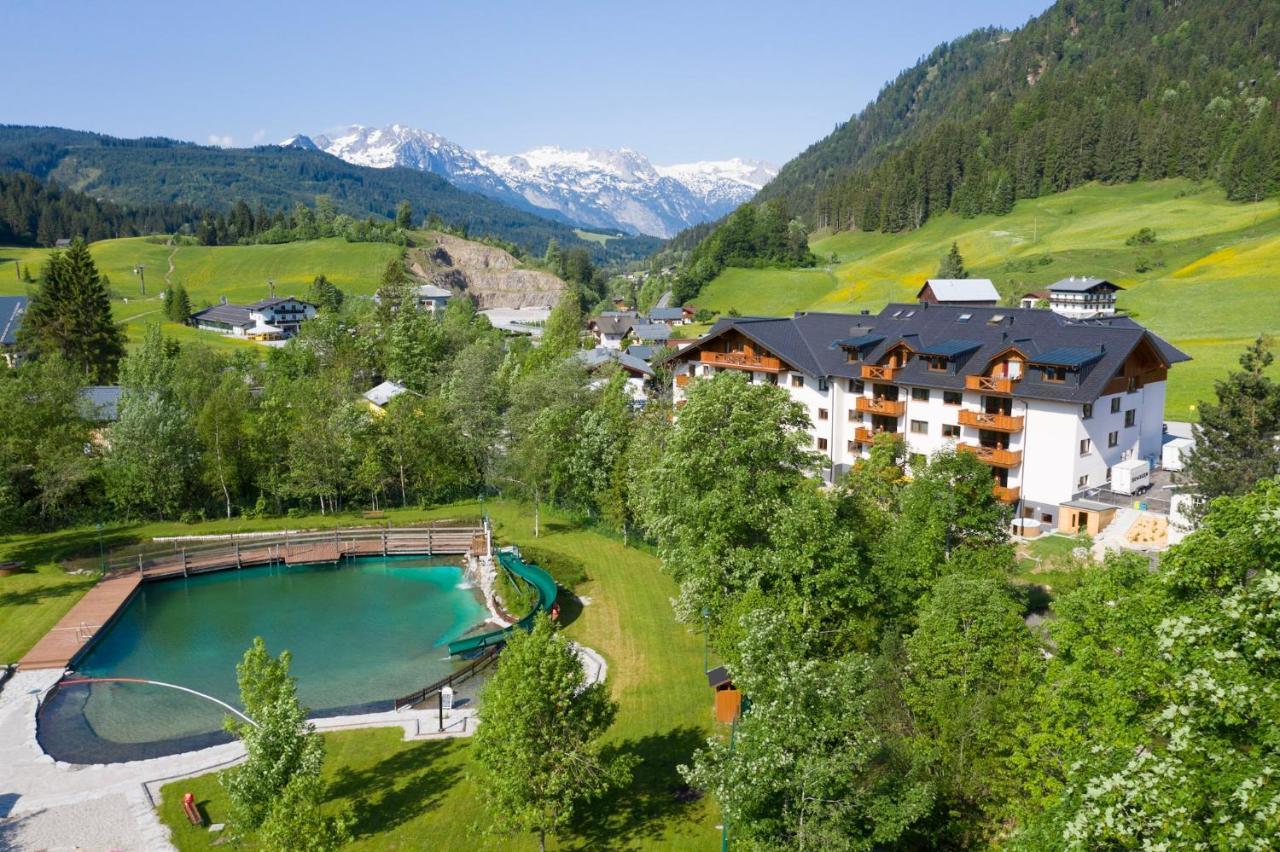 Apart- Und Wellnesshotel Dachsteinresort Russbach am Pass Gschütt Exteriér fotografie