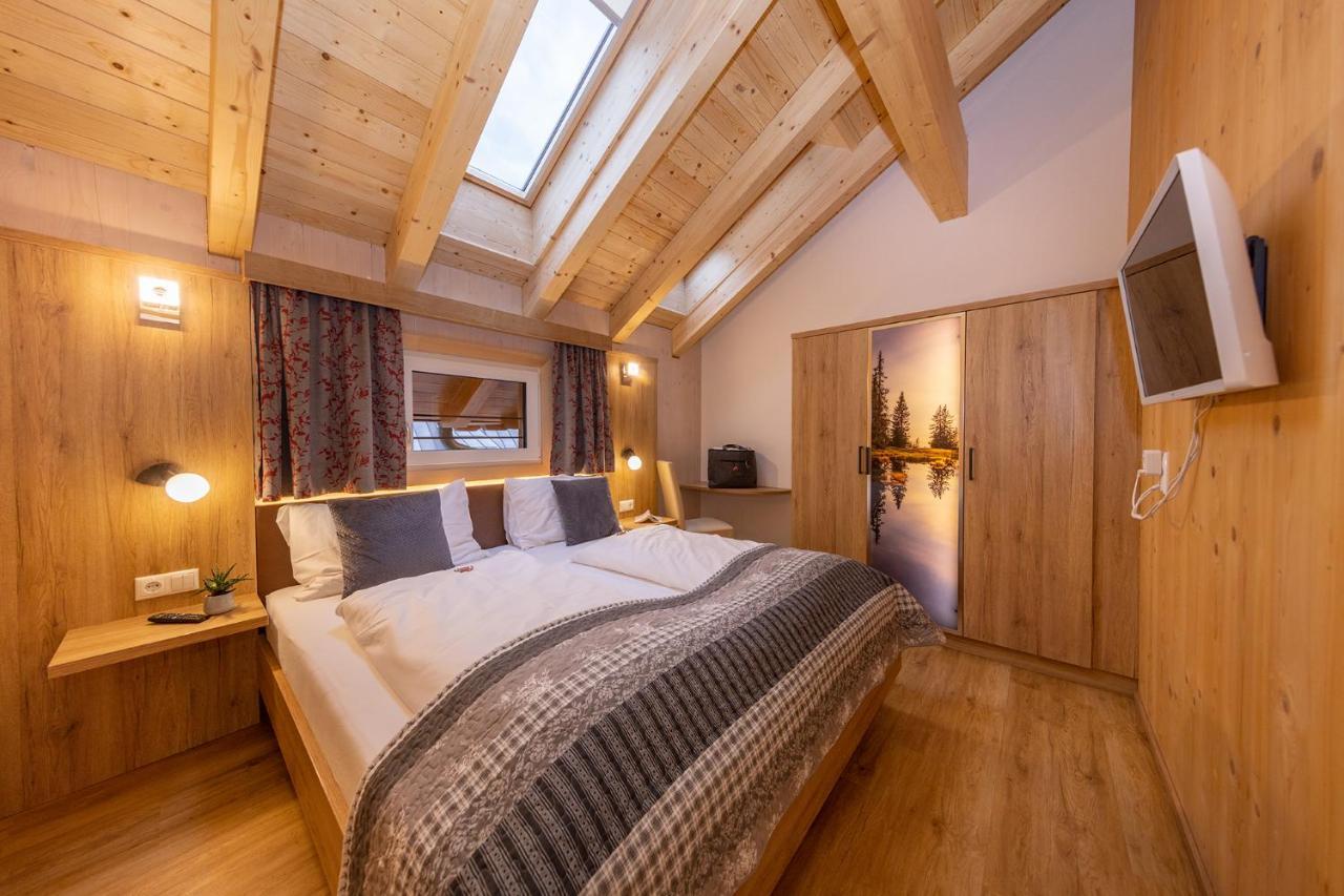 Apart- Und Wellnesshotel Dachsteinresort Russbach am Pass Gschütt Exteriér fotografie