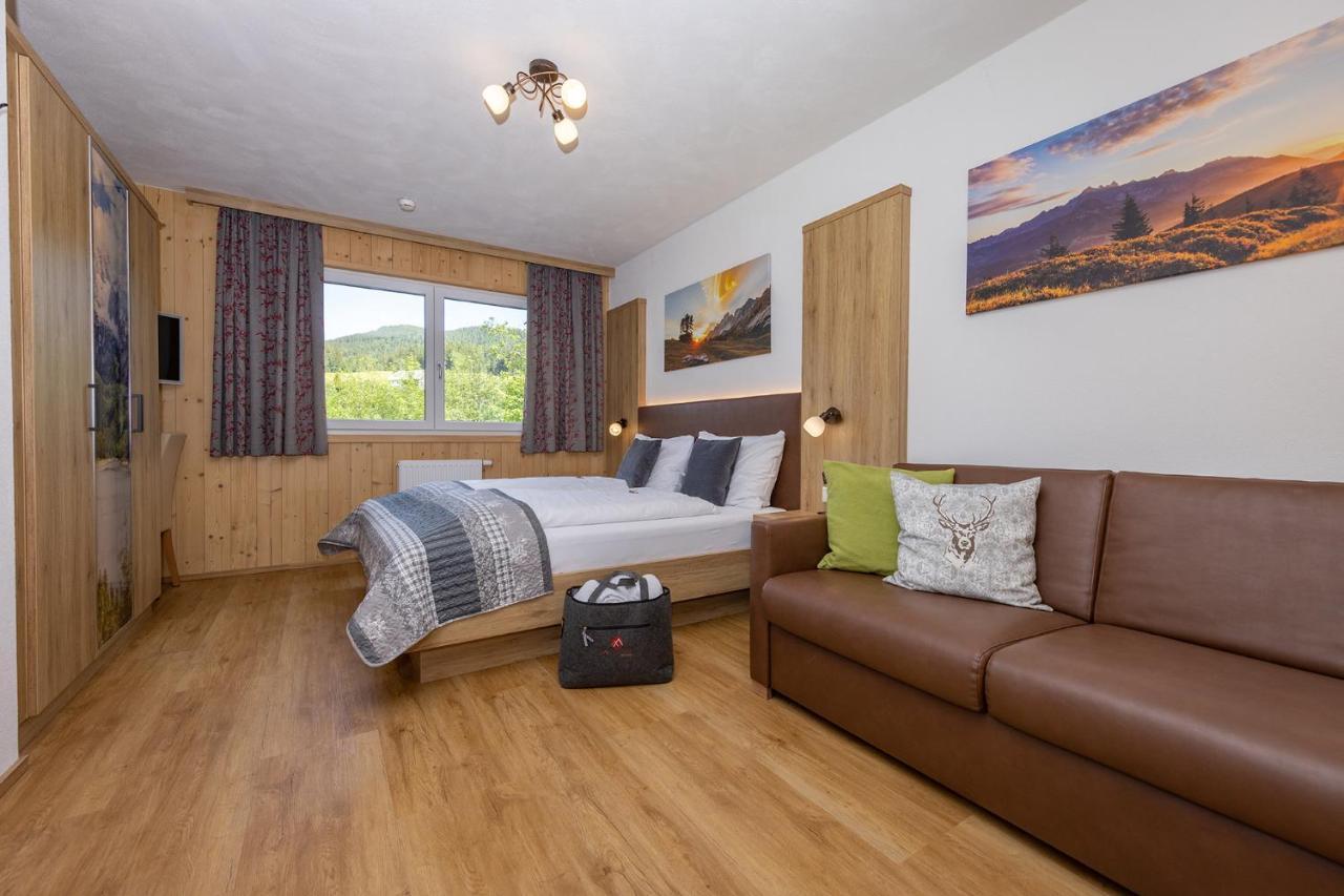 Apart- Und Wellnesshotel Dachsteinresort Russbach am Pass Gschütt Exteriér fotografie