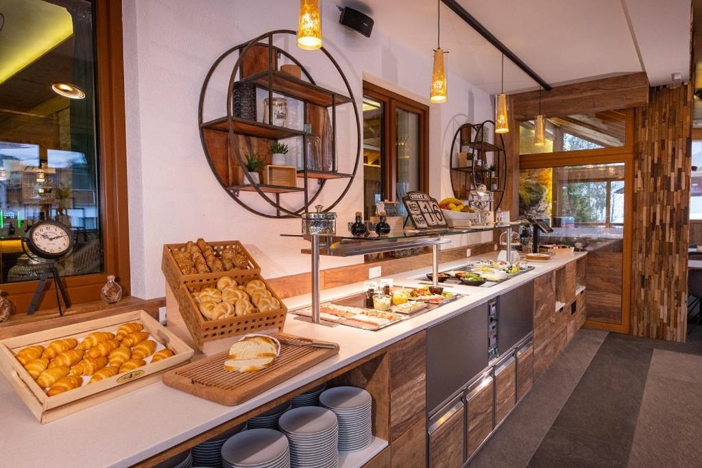 Apart- Und Wellnesshotel Dachsteinresort Russbach am Pass Gschütt Exteriér fotografie